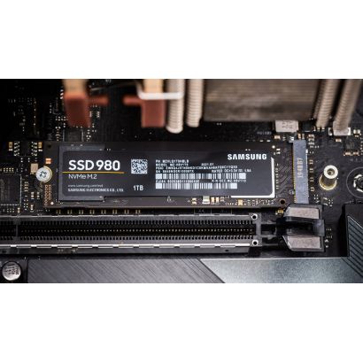 SAMSUNG - SSD Interne - 980 - 1To - M.2 NVMe (MZ-V8V1T0BW)